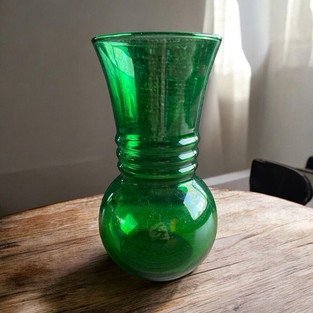 Anchor Hocking Emerald Green Vintage Ribbed Mid-Century Glass Vase  6”